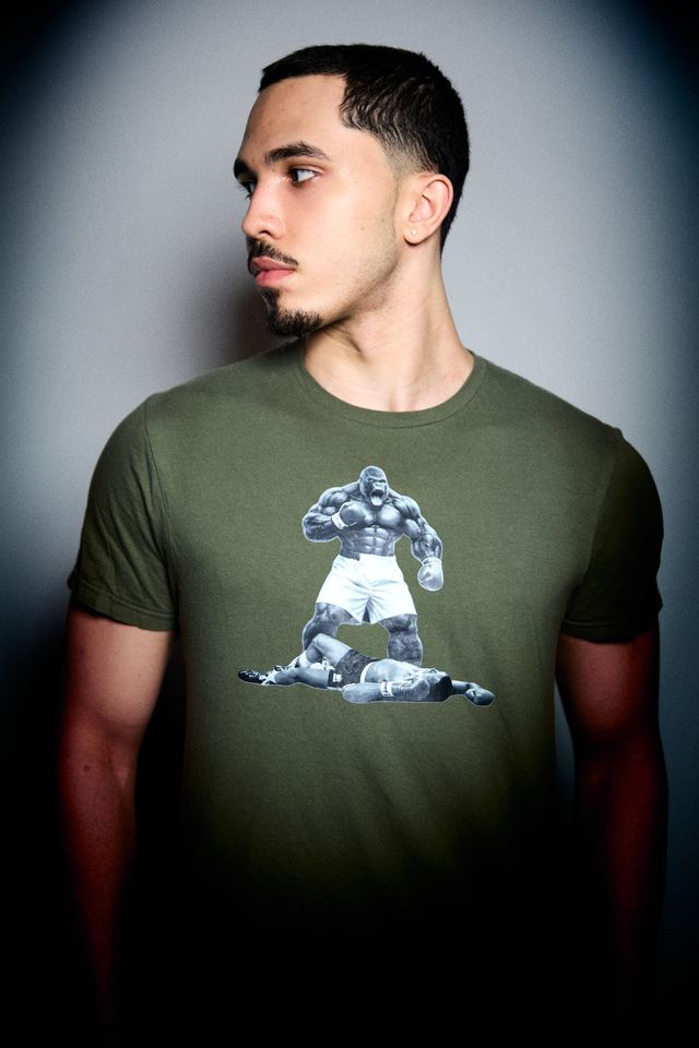 Gainzville University K.O. T-Shirt
