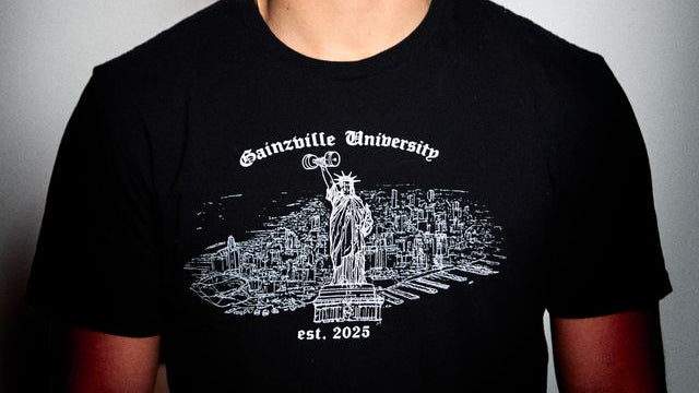 Gainzville University Liberty Lift T-Shirt